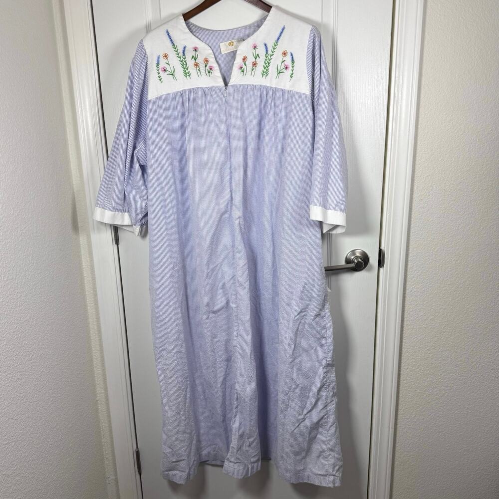 Vintage Stan Herman Seersucker Robe Housecoat Women’s XL  Embroidered Pockets